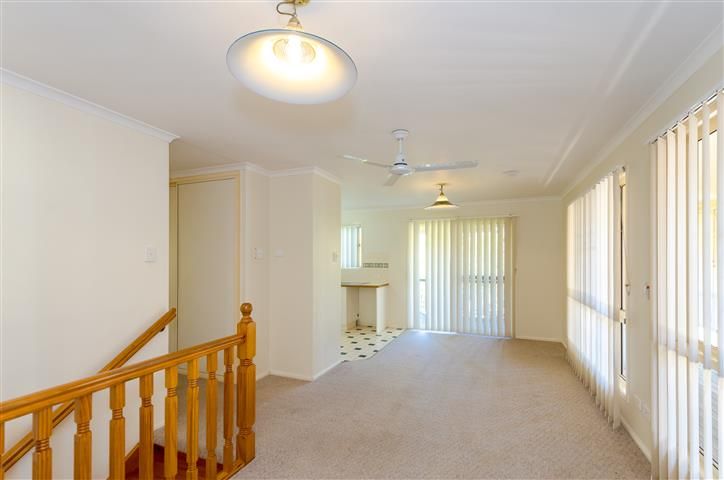1/12 Kent Street, West Gladstone, QLD 4680