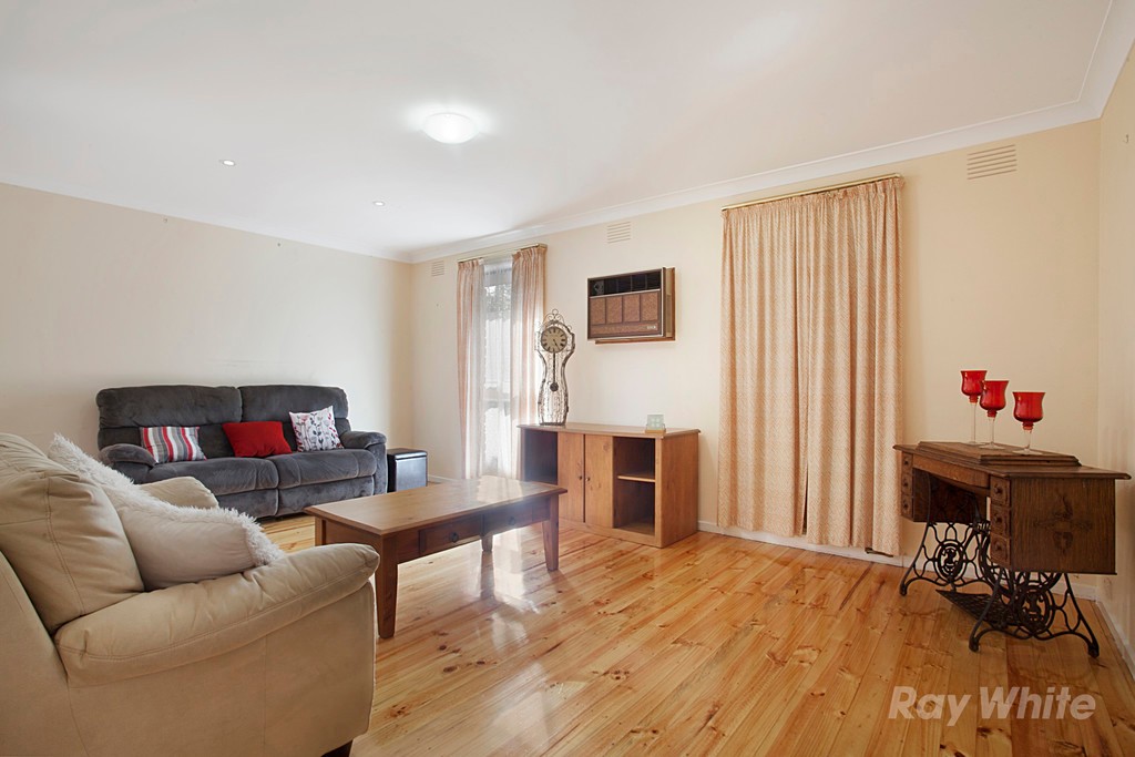 23 Bexsarm Crescent, Rowville, VIC 3178