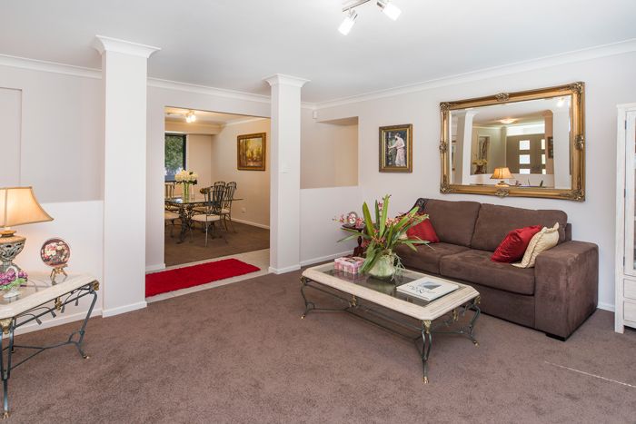 1 Calmwater Crescent, Helensvale, QLD 4212