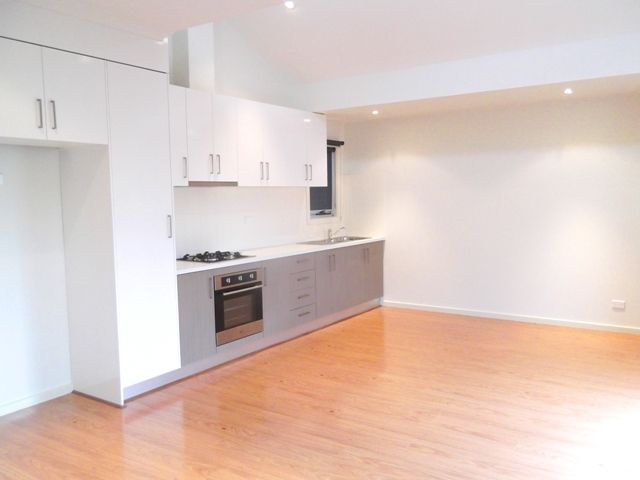 4/7 Oconnor Street, Reservoir, VIC 3073