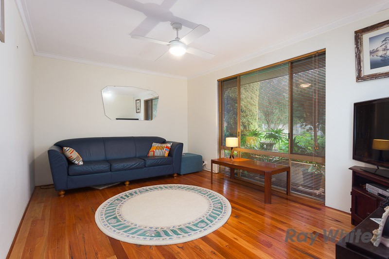 19B Buckingham Crescent, Kardinya, WA 6163