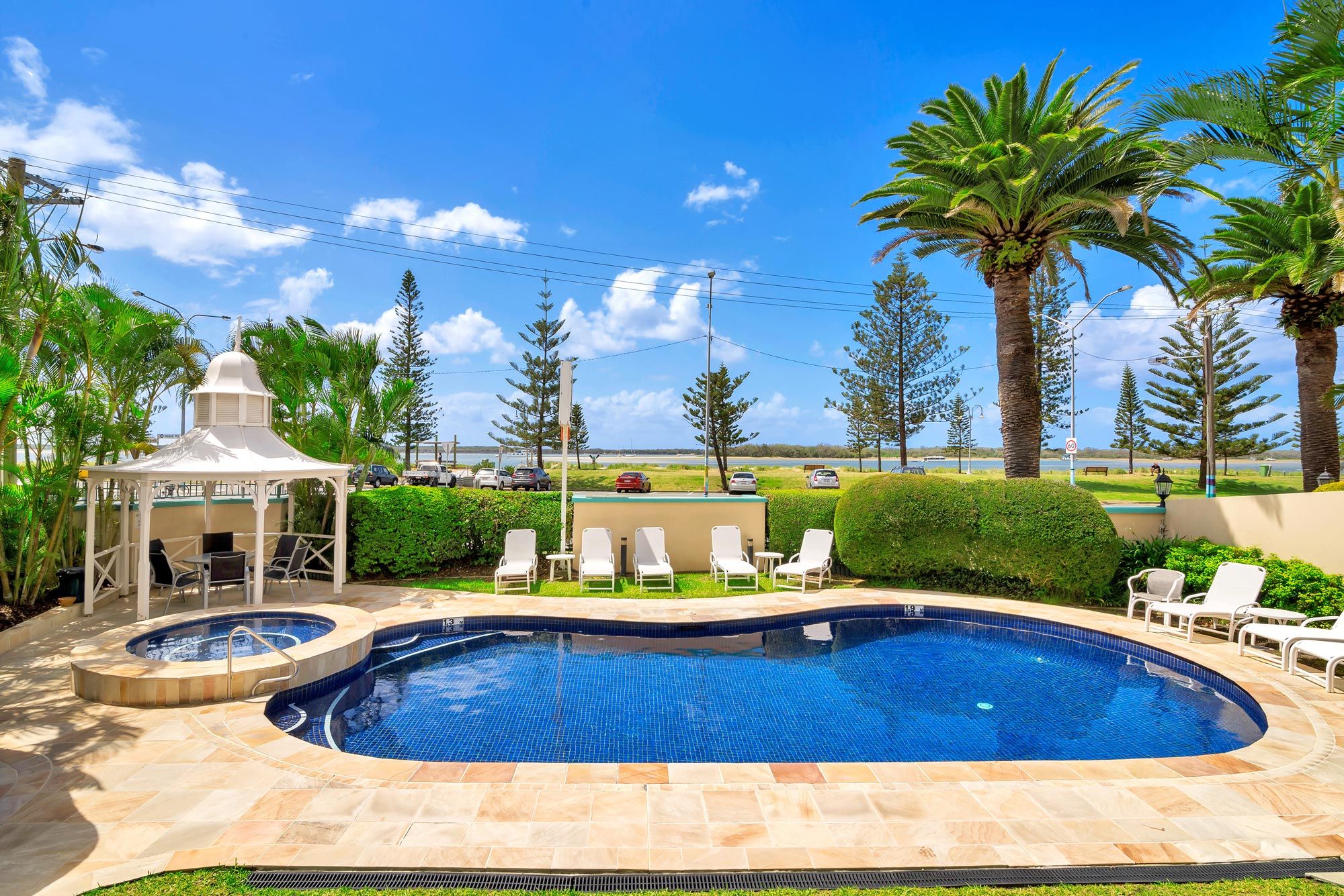 6/484 Marine Parade, Biggera Waters, QLD 4216