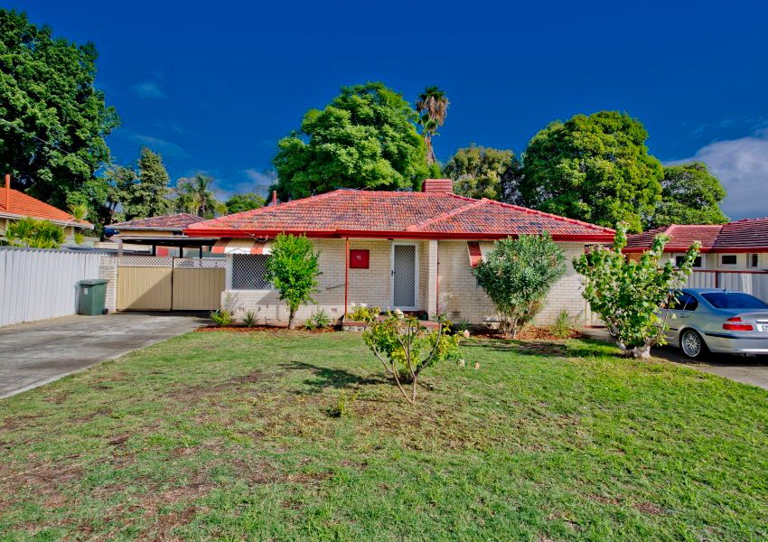 51 Sturtridge Road, Lockridge WA 6054