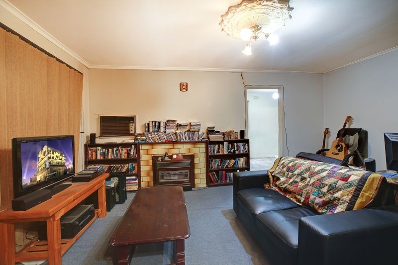 1A St Vigeons Road, Reservoir, VIC 3073