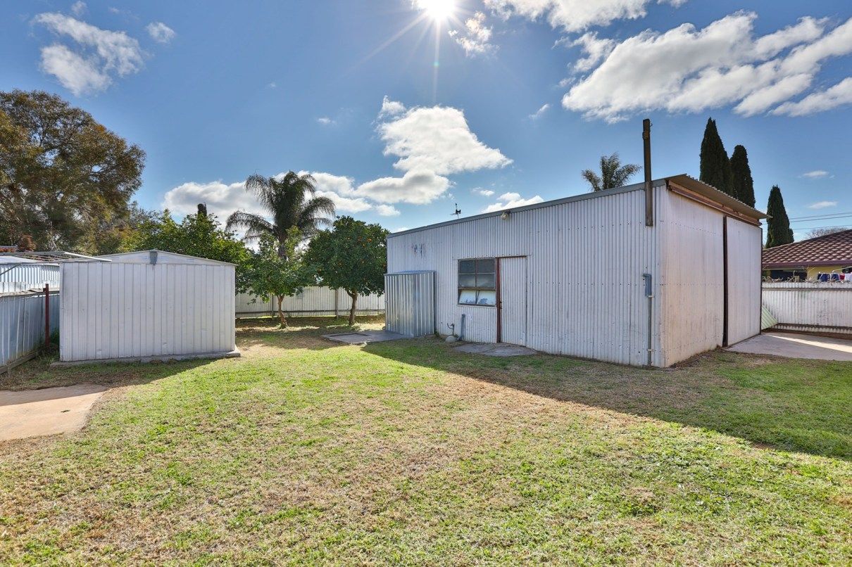 13 Dennis Avenue, Mildura, VIC 3500