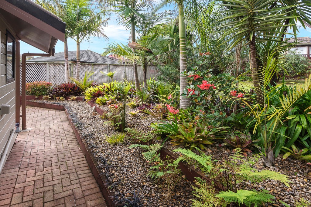 150 Prince Regent Drive, Half Moon Bay, Manukau City