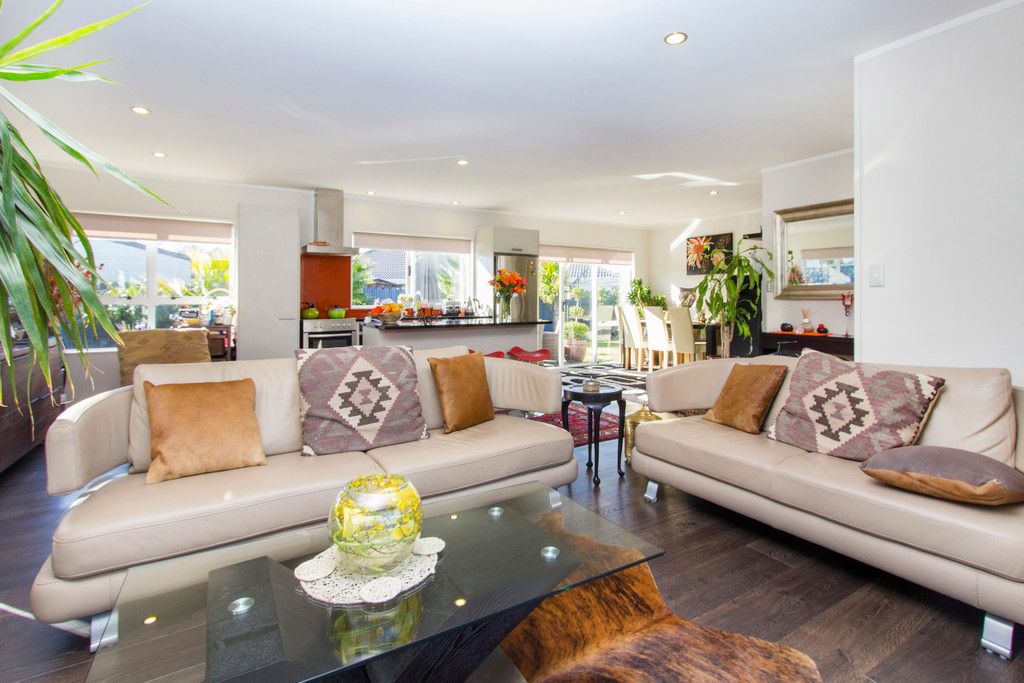 23 Heathridge Place, Burswood, Manukau City