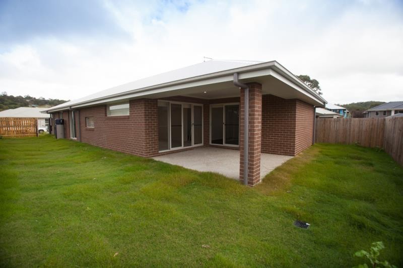 15 Denham Crescent, Willow Vale, QLD 4209
