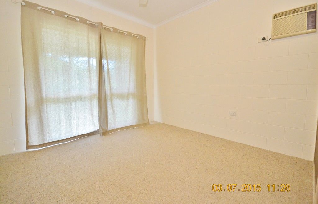 9 Zebrina Street, Redlynch, QLD 4870