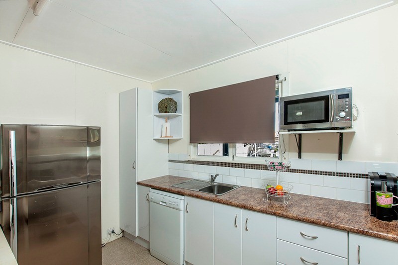 96 Westminster Avenue, GOLDEN BEACH, QLD 4551