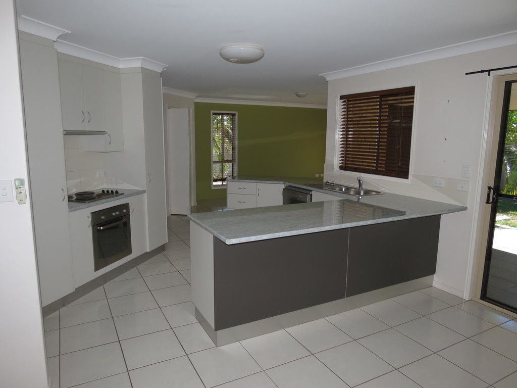 49 Loch Street, Emerald, QLD 4720