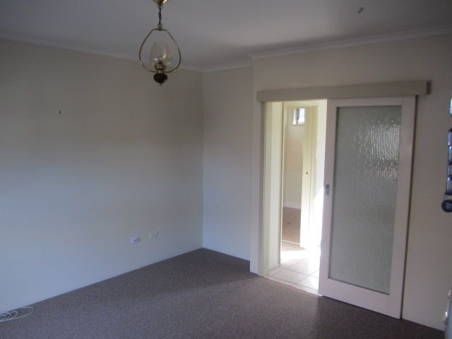 1/311 Moore Street, Lavington, NSW 2641