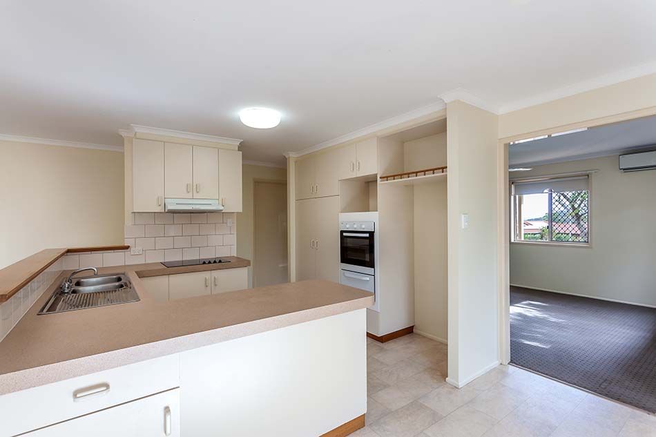 3 Stoneyhurst Court, Glenvale, QLD 4350