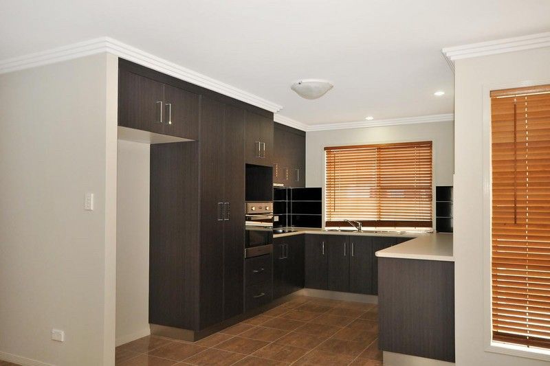 1/26a Ascot Street, Newtown, QLD 4350