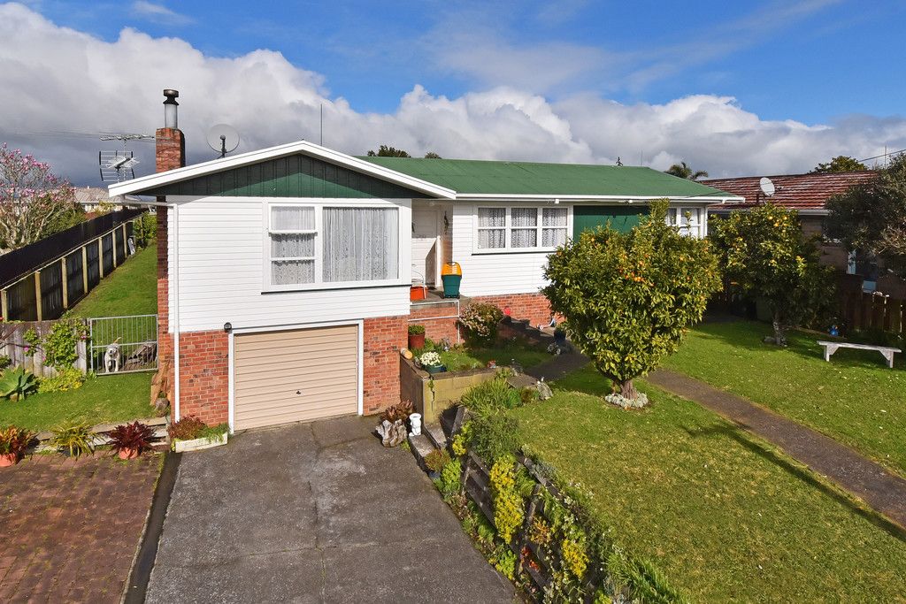 11 Grebe Street, Manurewa, Manukau City