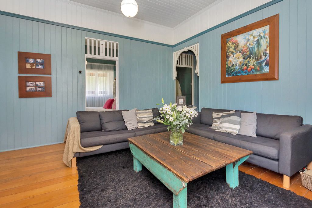 139 Blackstone Road, Silkstone, QLD 4304