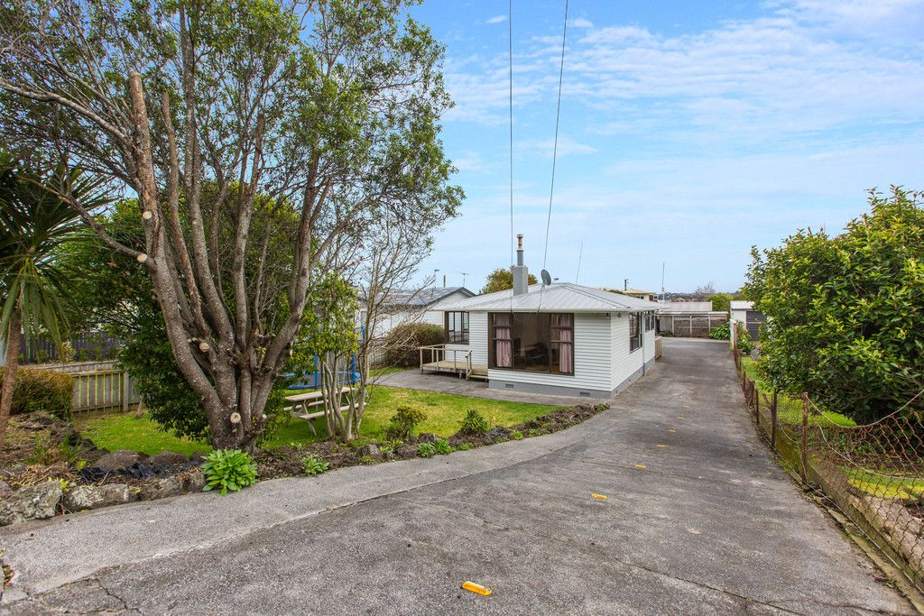 7 Sullivan Avenue, Mangere Bridge, Manukau City