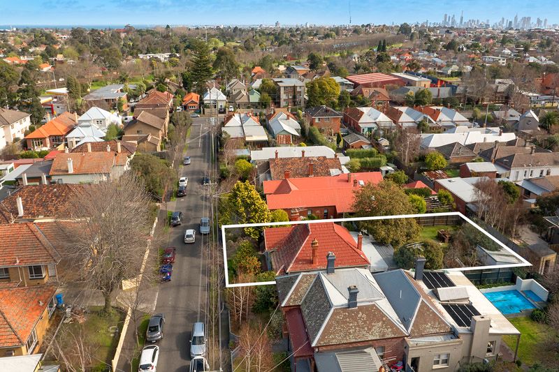 11 Chanak Street, Malvern East, VIC 3145