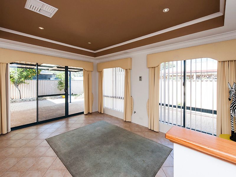 20 Jaywick Close, Safety Bay, WA 6169