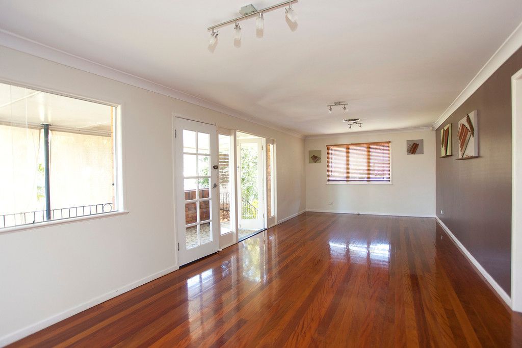 16 Curfew Street, Upper Mount Gravatt, QLD 4122