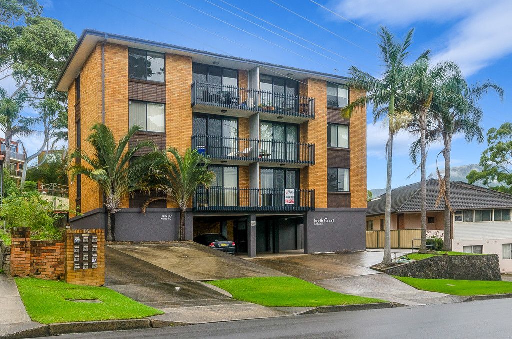 16 Woodlawn Avenue, Mangerton NSW 2500
