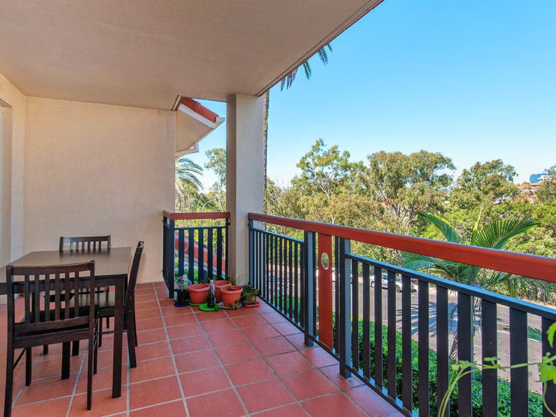 10/88 L'Estrange Terrace, Kelvin Grove, QLD 4059