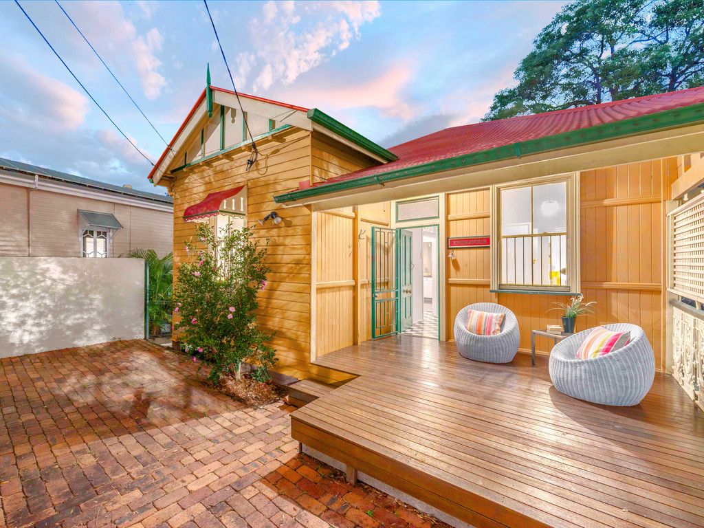 72 Coopers Camp Road, Bardon, QLD 4065
