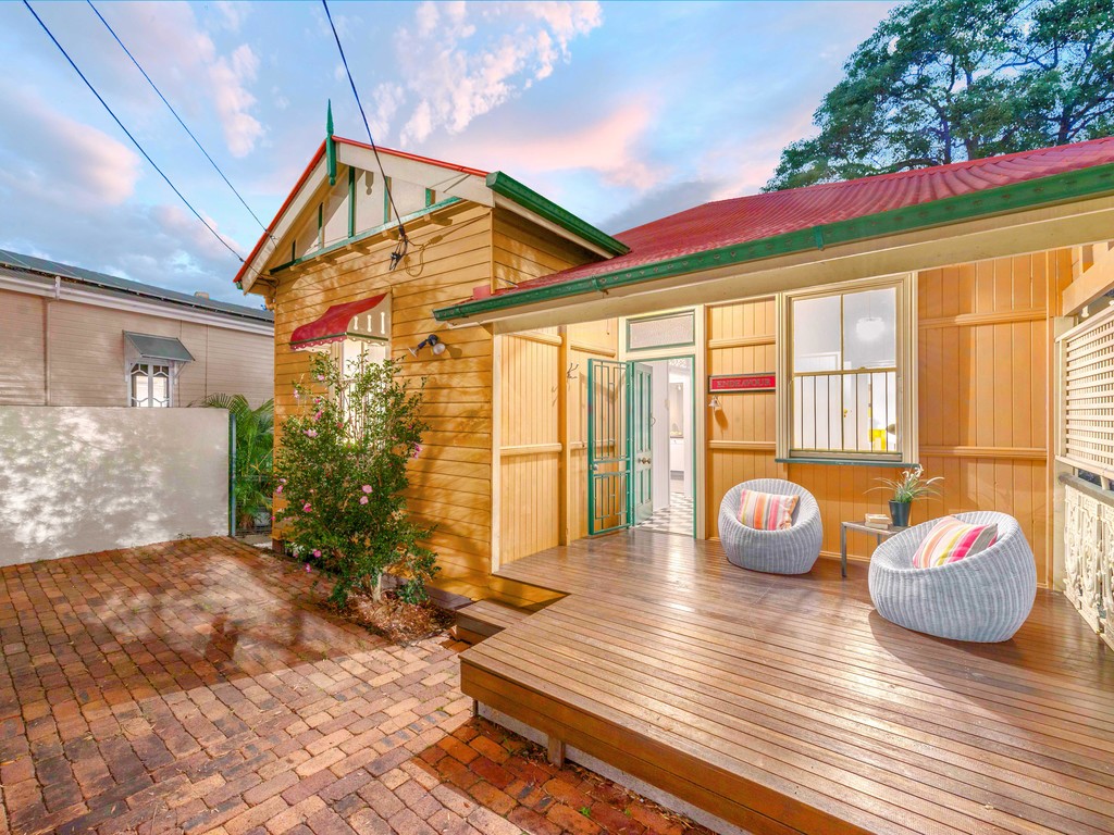 72 Coopers Camp Road, Bardon, QLD 4065