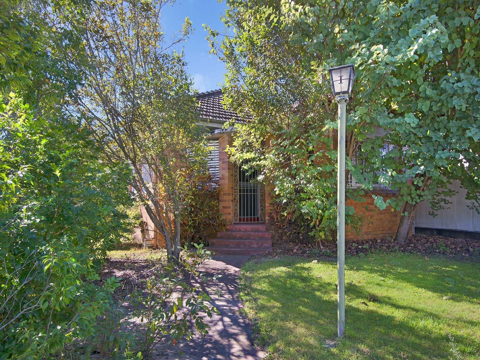 129 Waterworks Road, Ashgrove, QLD 4060