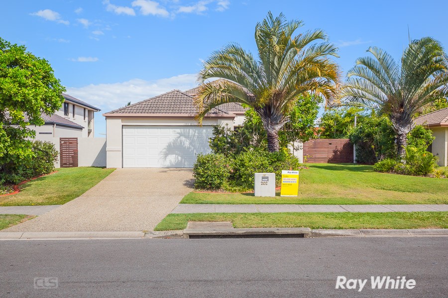 202 Endeavour Drive, Banksia Beach, QLD 4507