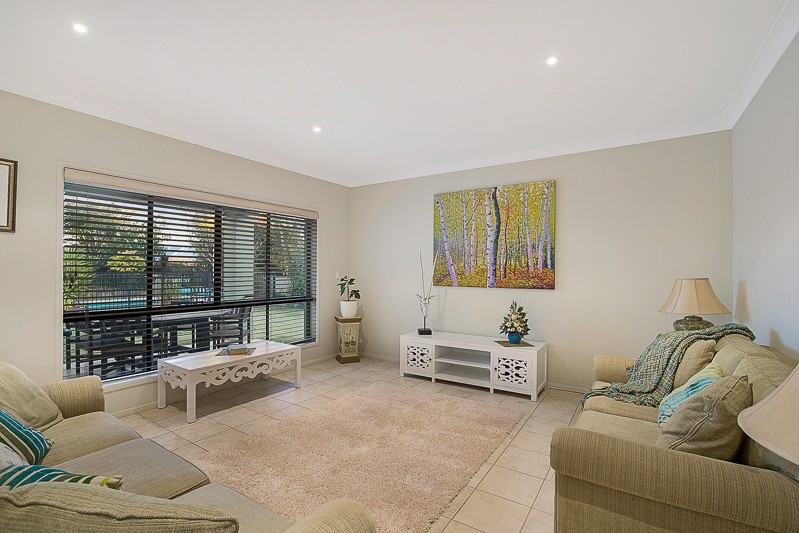 18 Parsley Drive, Middle Ridge, QLD 4350