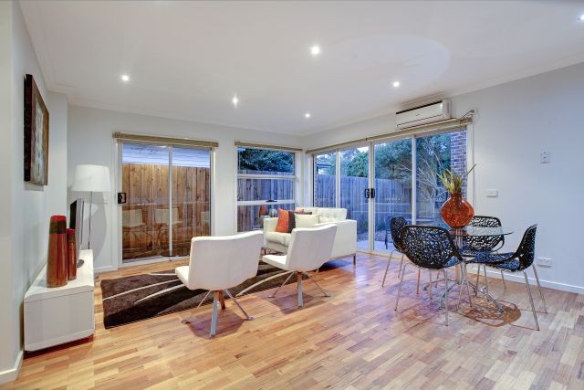 1/8 John Street, Oak Park, VIC 3046