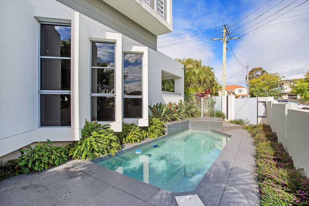 1 Mal Burke Street, Southport, QLD 4215