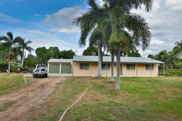 8 Flagstone Avenue, Rangewood, QLD 4817