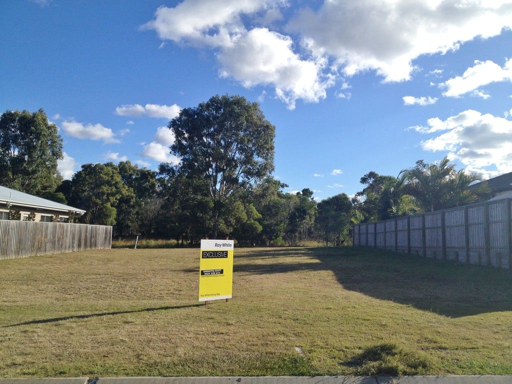 7 Seahaven Circuit, Pialba, QLD 4655