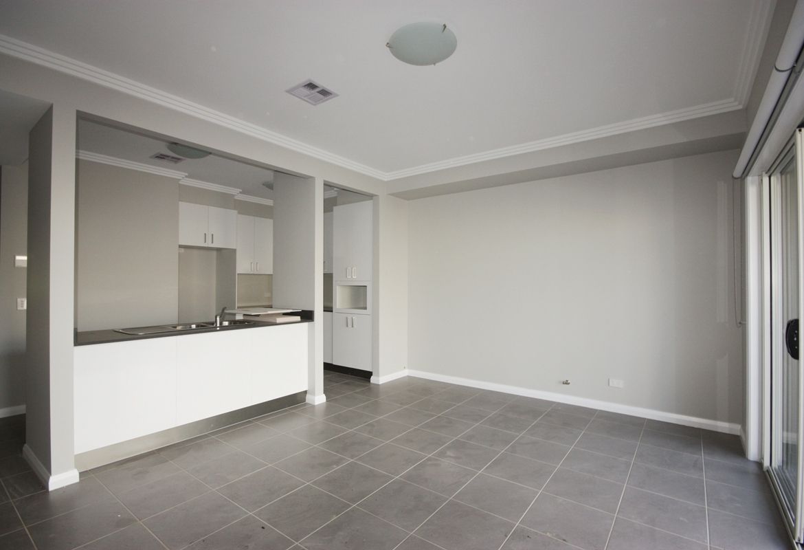 54 Arthur Allen Drive, Edmondson Park, NSW 2174