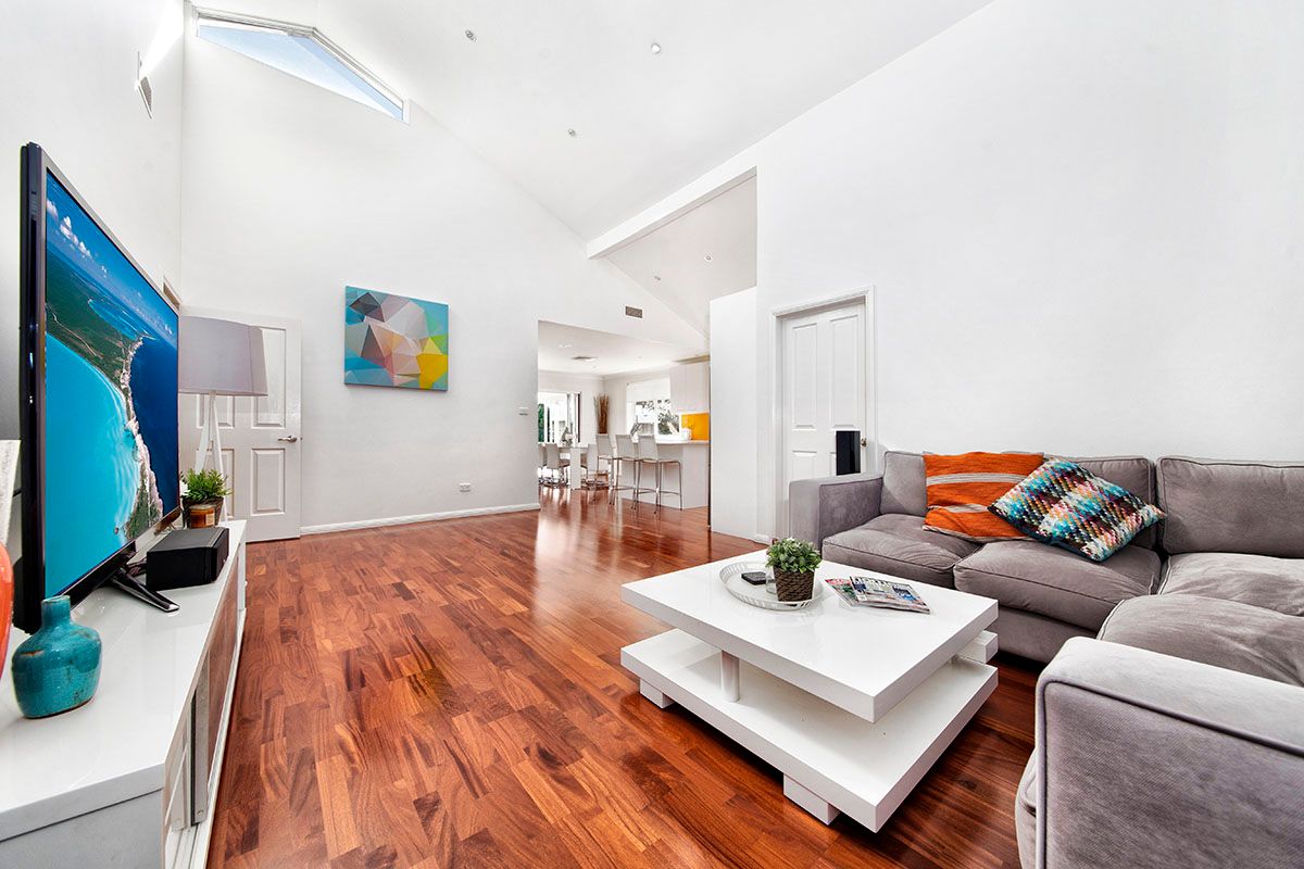 24 Gerald Road, Illawong, NSW 2234