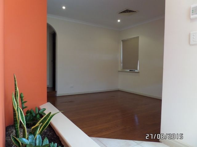 4/21 BRIGHTON Road, Scarborough, WA 6019