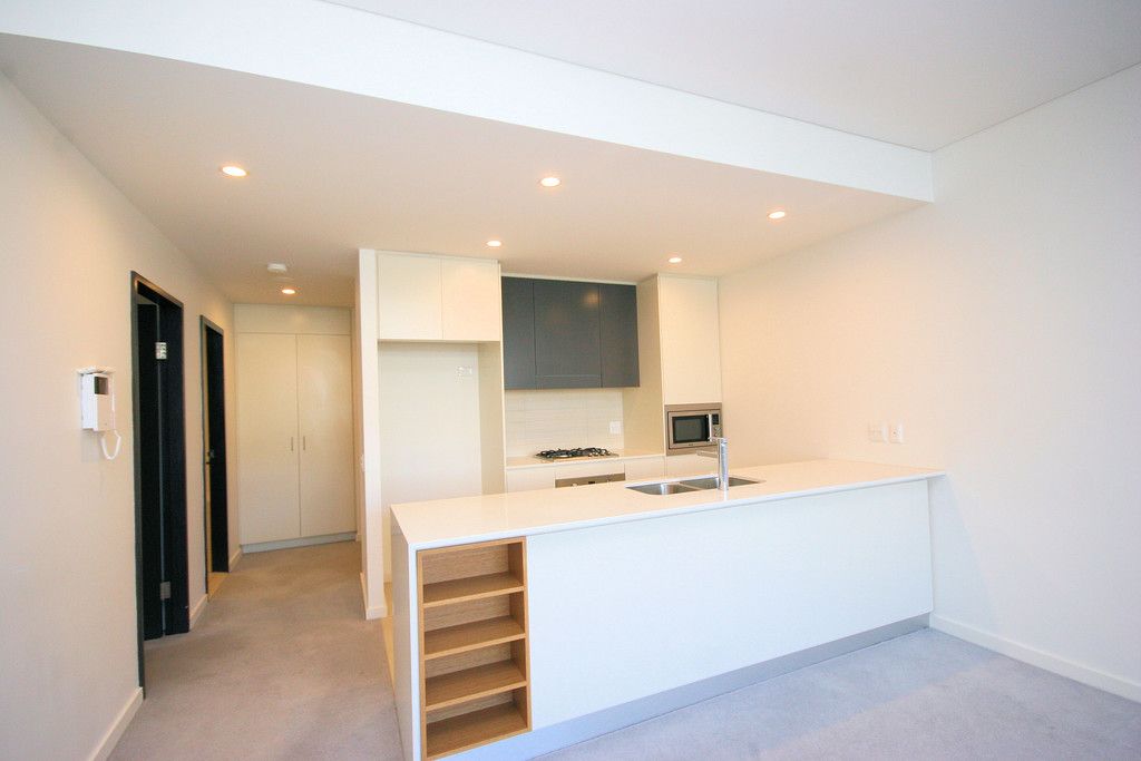 16 Savona Drive, Wentworth Point, NSW 2127