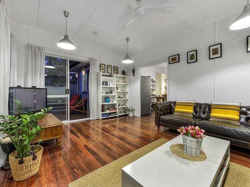 285 Bennetts Road, Norman Park, QLD 4170