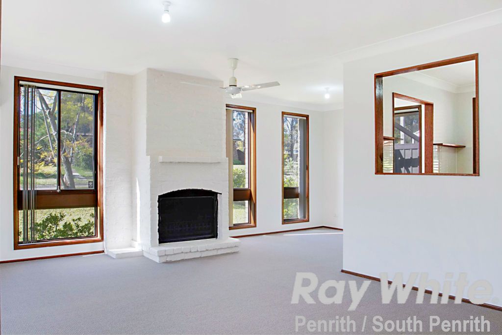 8 Pavey Place, Cranebrook, NSW 2749