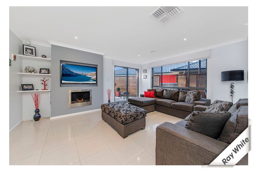 19 John Crawford Crescent, CASEY, ACT 2913