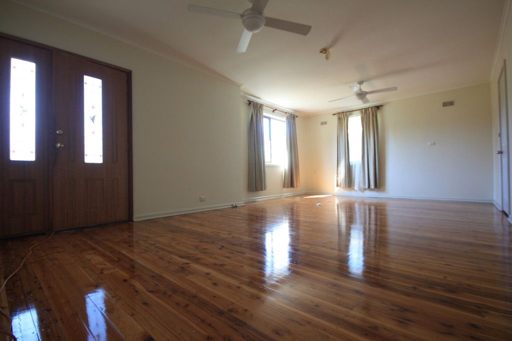 65 Lindesay Street, Campbelltown, NSW 2560