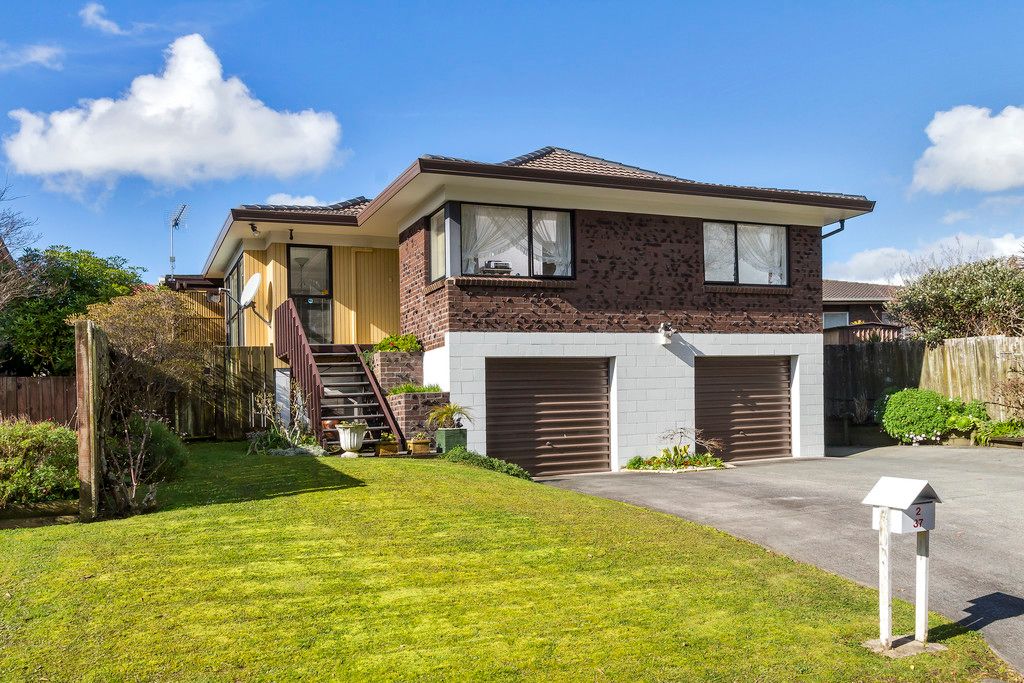 2/37 Rapallo Place, Farm Cove, Manukau City