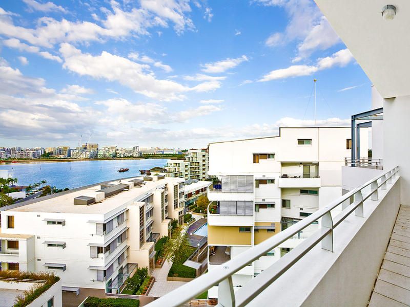 2 The Piazza, Wentworth Point, NSW 2127