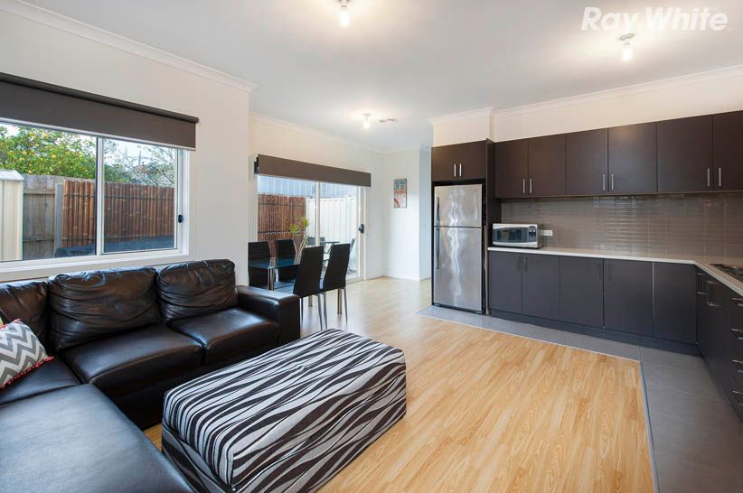 25 Ash Street, Lalor, VIC 3075