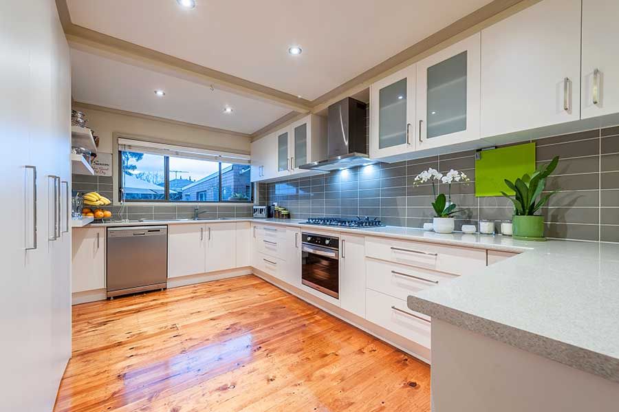 16 Carlisle Street, Craigieburn, VIC 3064
