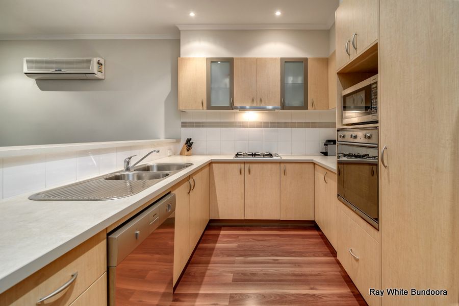 28 Lemon Gum Parade, Bundoora, VIC 3083