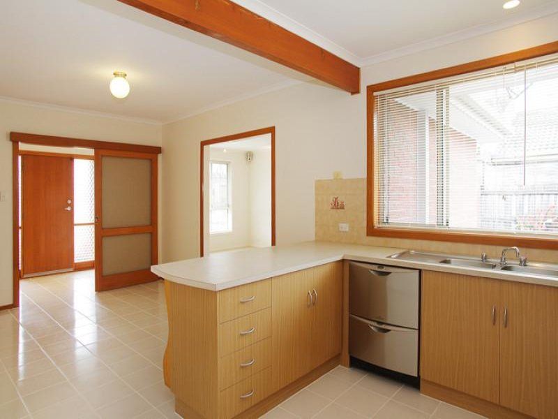 64 Greenville Drive, Grovedale, VIC 3216
