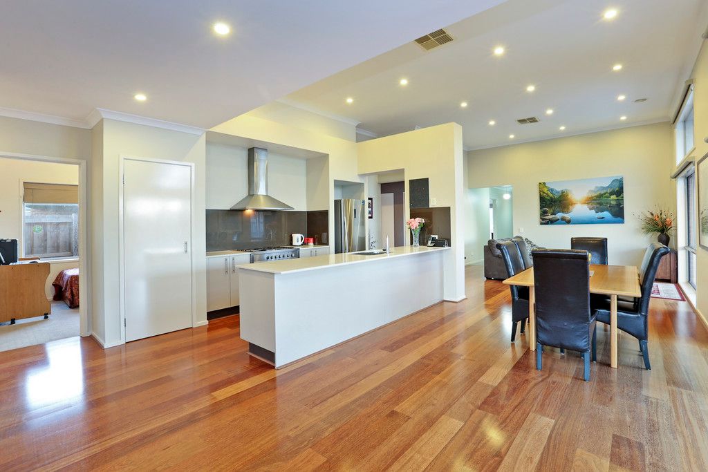 6 Viogner Place, Waurn Ponds, VIC 3216